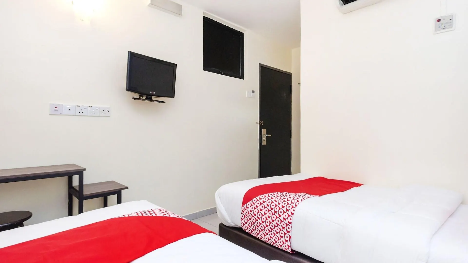 Super Oyo 494 Eg Hotel Johor Bahru