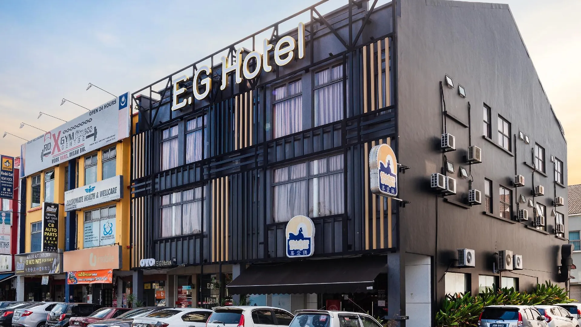 Super Oyo 494 Eg Hotel Johor Bahru