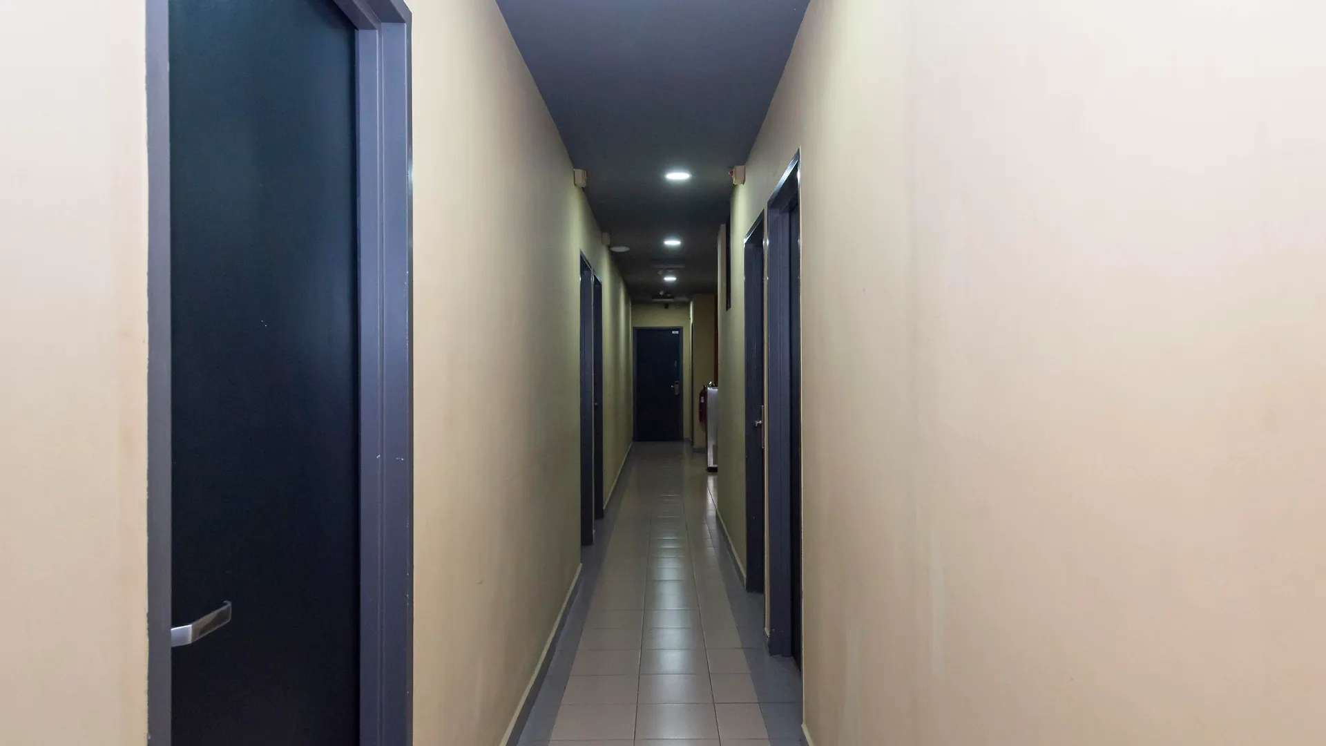 Super Oyo 494 Eg Hotel Johor Bahru