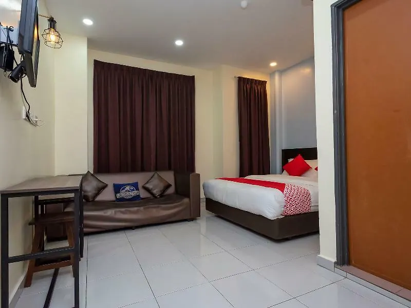 Super Oyo 494 Eg Hotel Johor Bahru